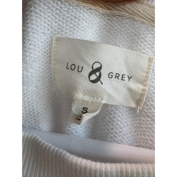 Lou & Grey White Sweatshirt‎ with Black Stars Short Sleeve Size Small - Picture 3 of 4